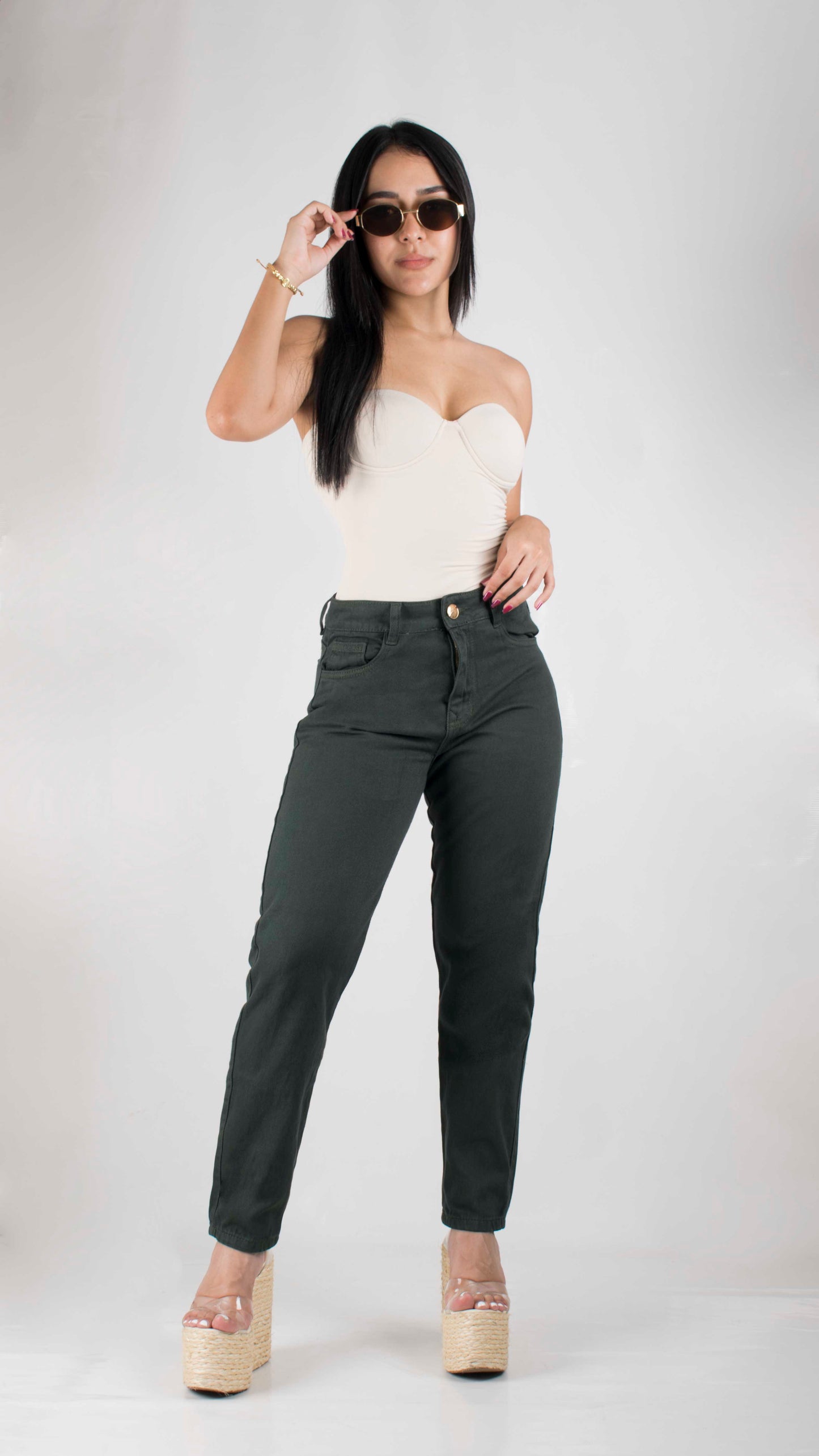 JEANS MOM FIT VERDE OLIVA RB12